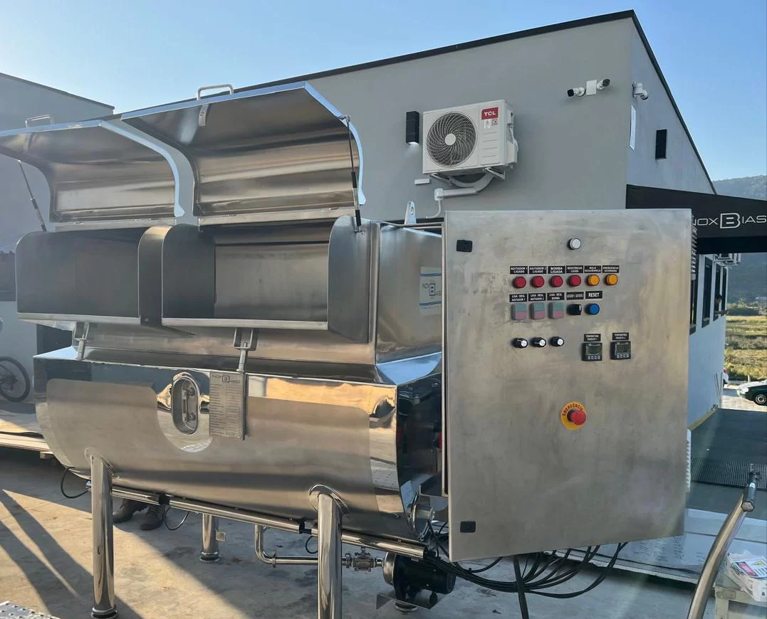 8daea78b-546e-4c9b-898b-02f05325601b