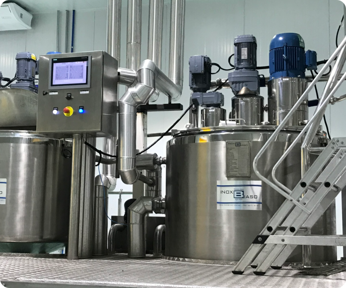 Reator industrial em aço inox com aquecimento eletrico