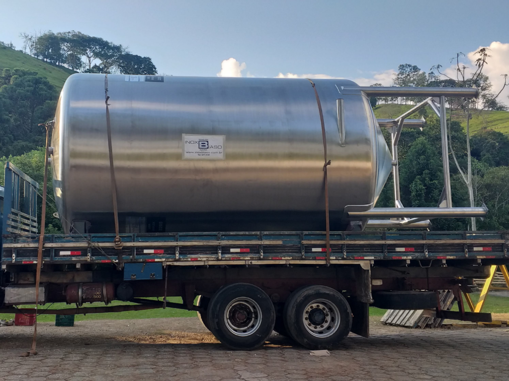 Tanque de Armazenamento em Aço Inox